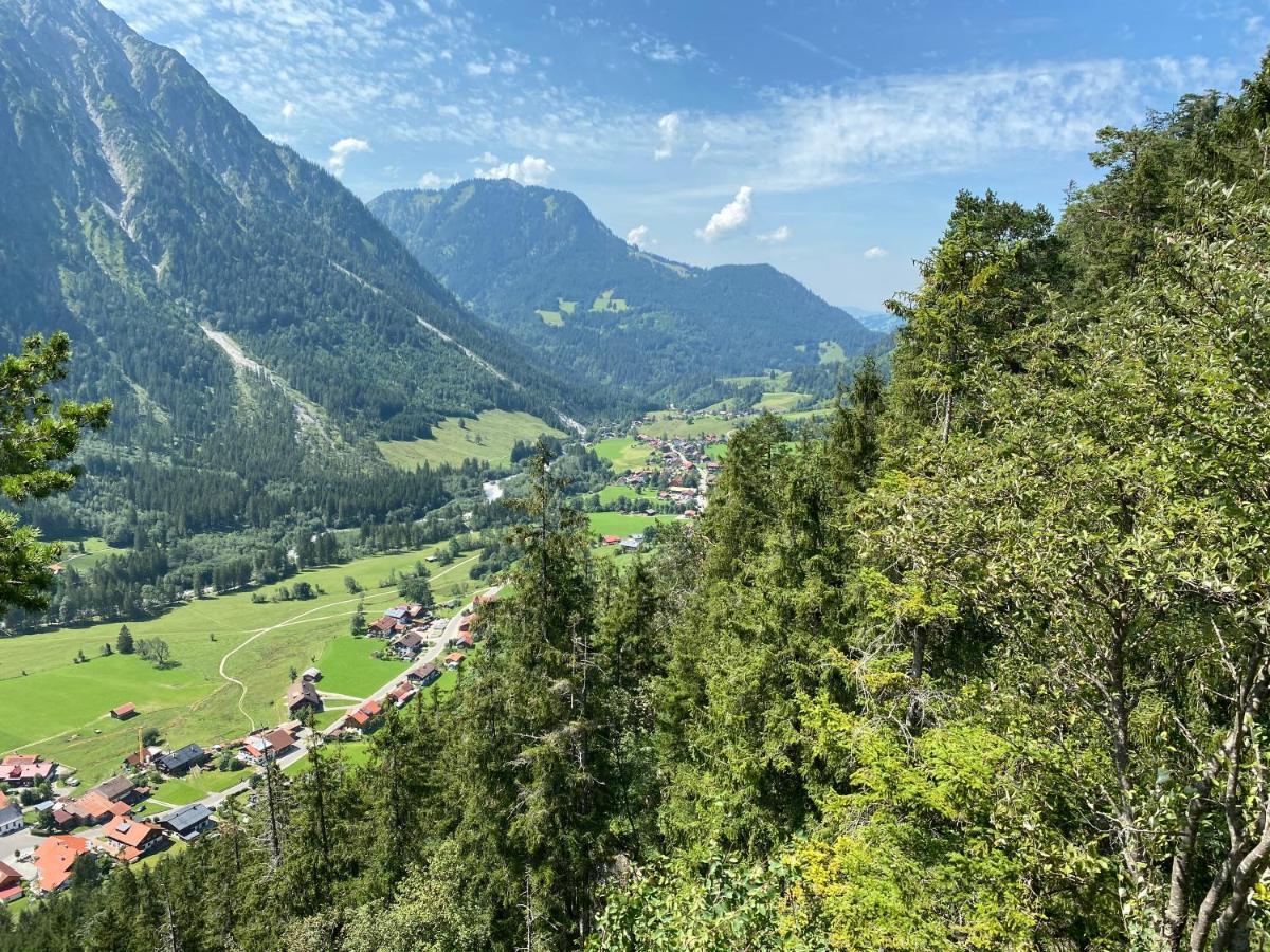 Bergsteiger-Hotel "Gruener Hut" Bad Hindelang Buitenkant foto